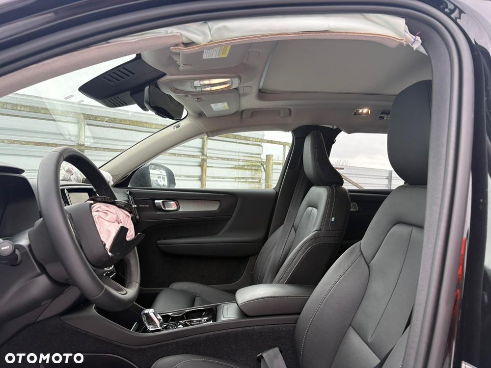 Volvo XC 40 B5 AWD Ultimate Dark - 7