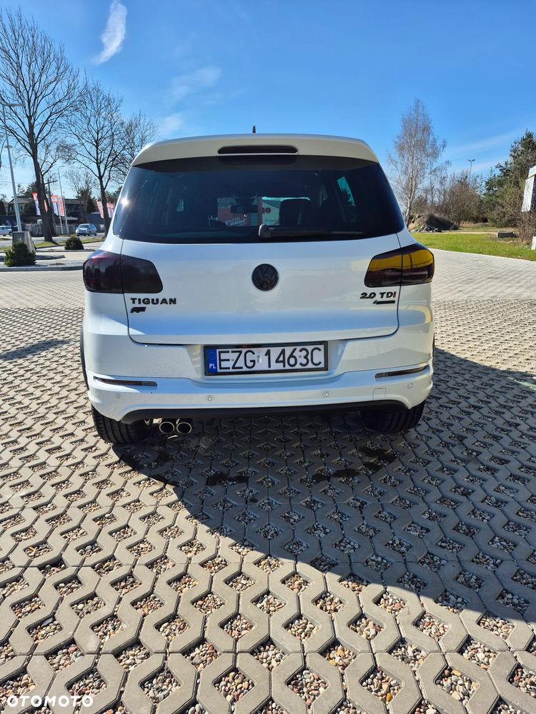 Volkswagen Tiguan 2.0 TDI 4Mot Perfectline R-Style DSG - 7