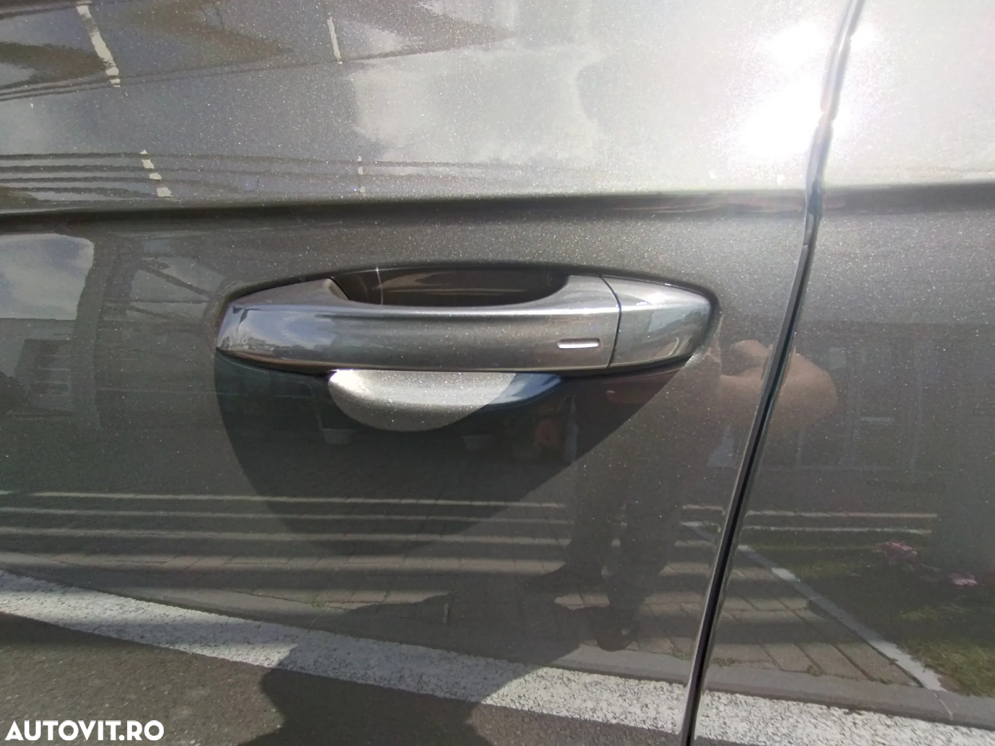 Volkswagen Touareg V6 TDI 4MOTION Elegance - 22