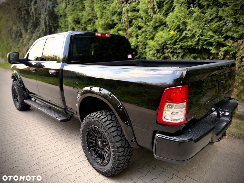 RAM 2500 - 8