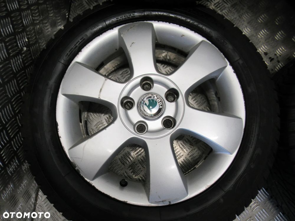 Koła Skoda Octavia Superb 6,5Jx16 et50 5x112 1Z0 - 5