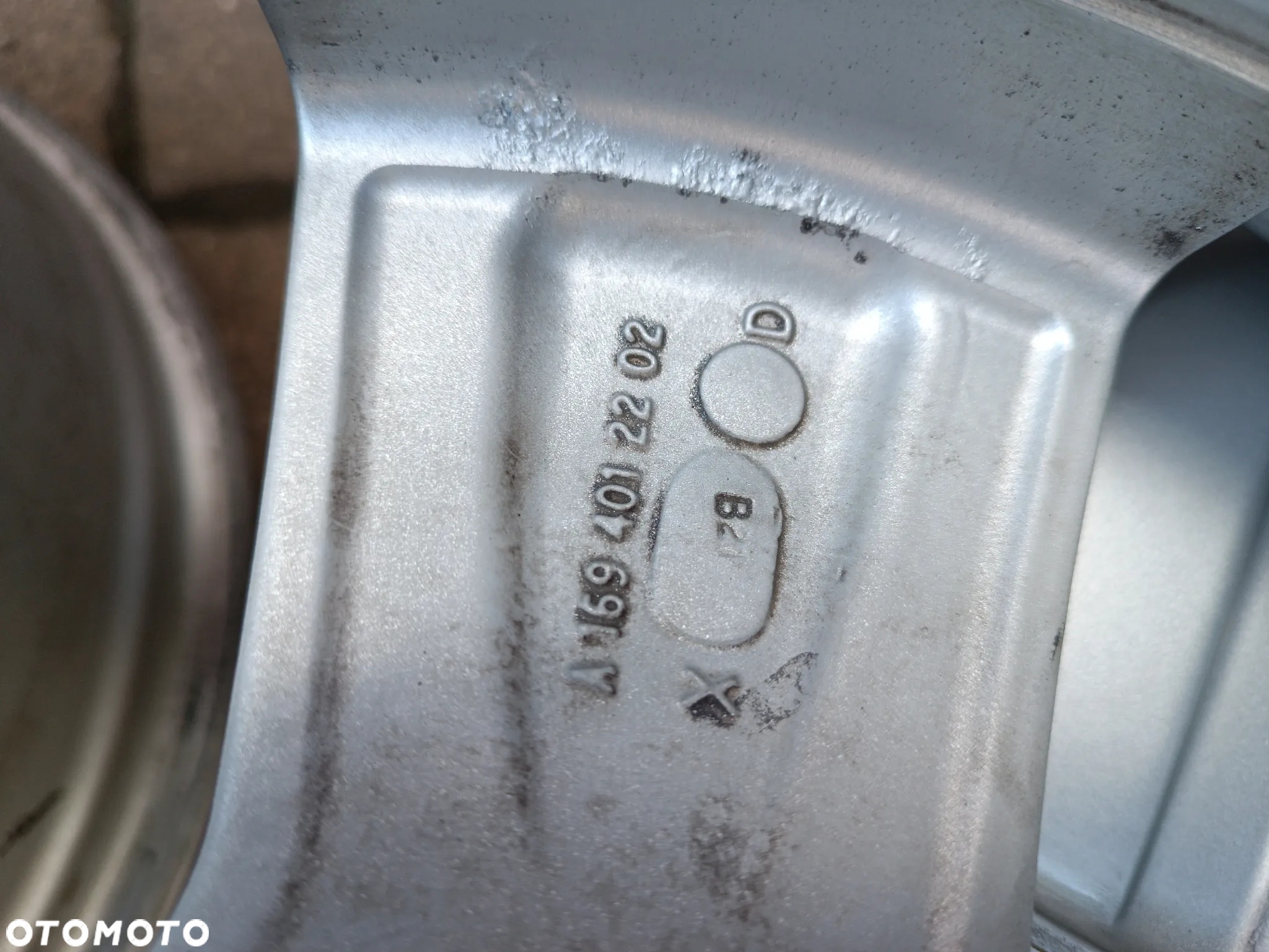 Komplet 4 sztuki - Alufelgi 16" felgi aluminiowe MERCEDES A B C klasa W169 W245 W203 a169 401 22 02 - 12
