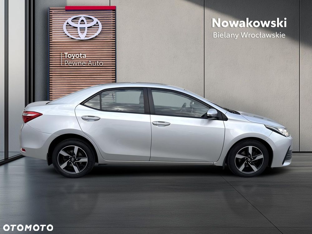 Toyota Corolla 1.4 D-4D Active - 27