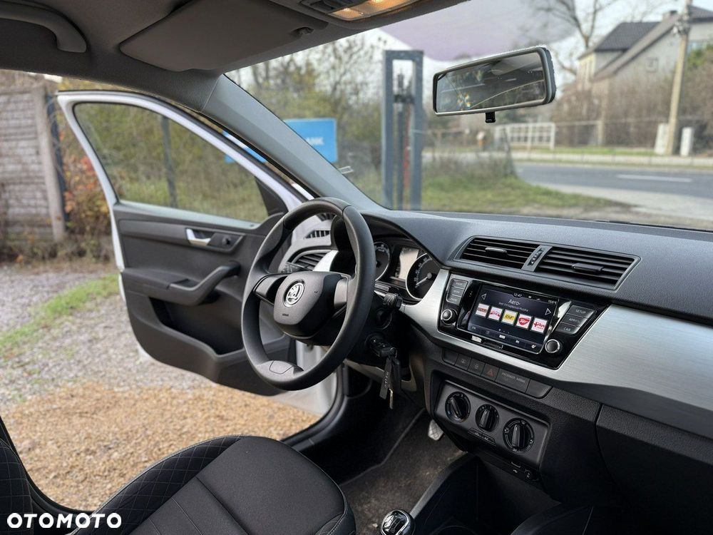 Skoda Fabia - 18