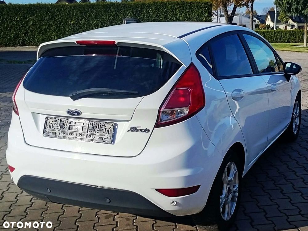 Ford Fiesta - 17