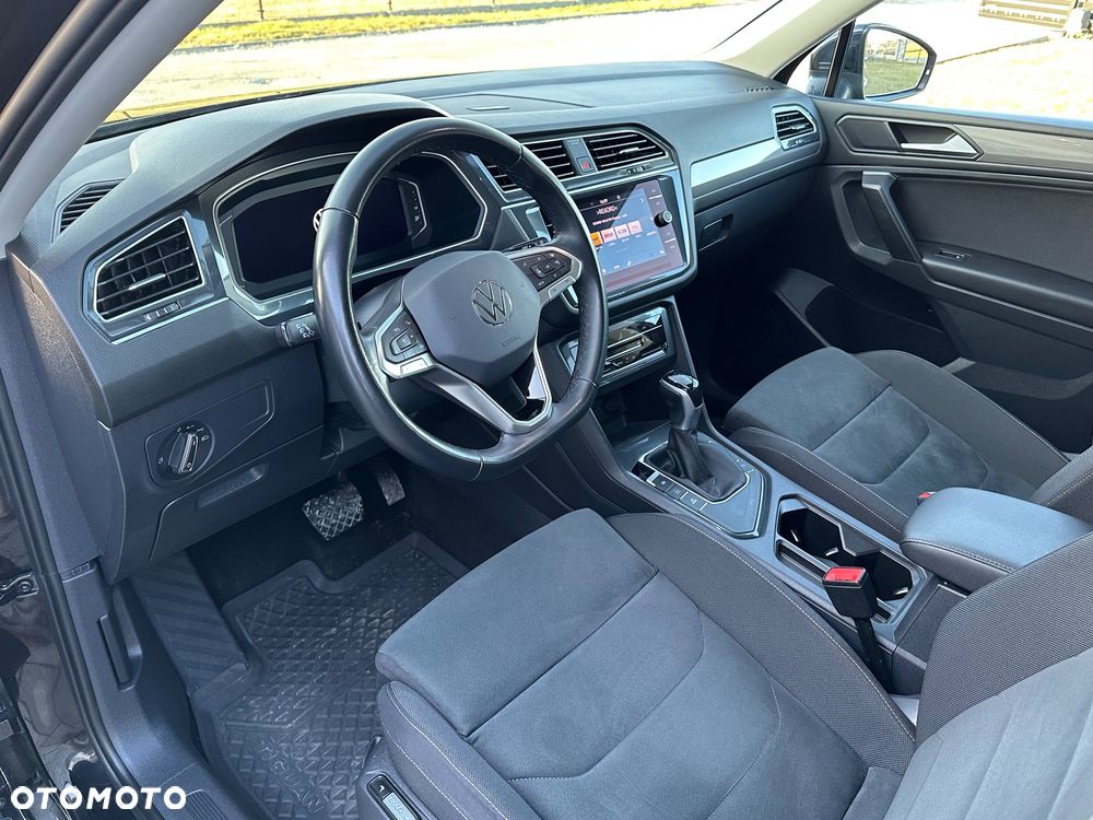 Volkswagen Tiguan 2.0 TDI SCR Elegance DSG - 16