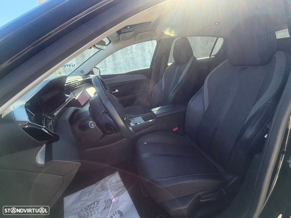 Peugeot 308 1.2 PureTech Allure EAT8 - 9