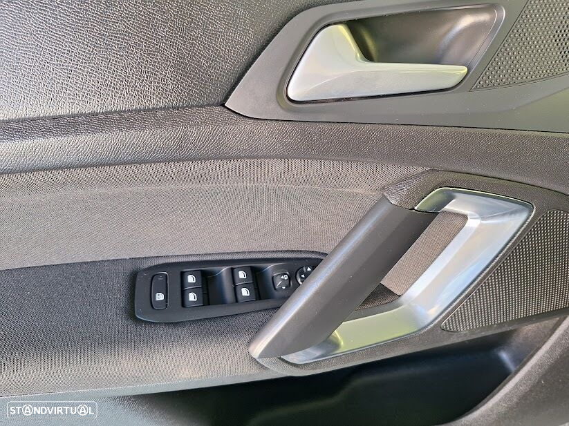 Peugeot 308 SW 1.5 BlueHDi Style - 11