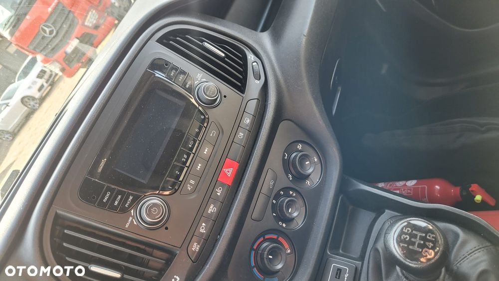 Fiat Doblo - 22