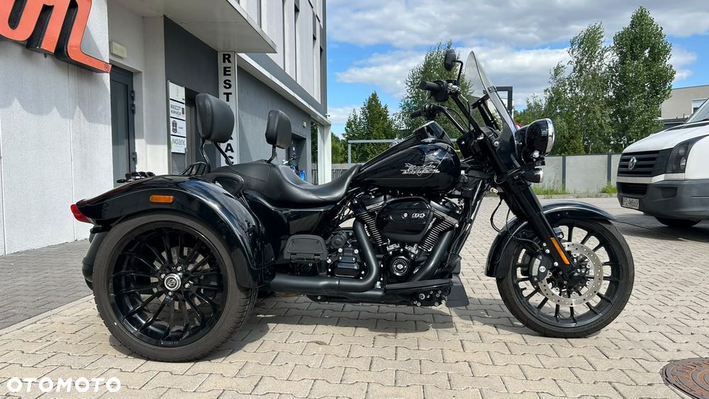 Harley-Davidson Trike Freewheeler - 12