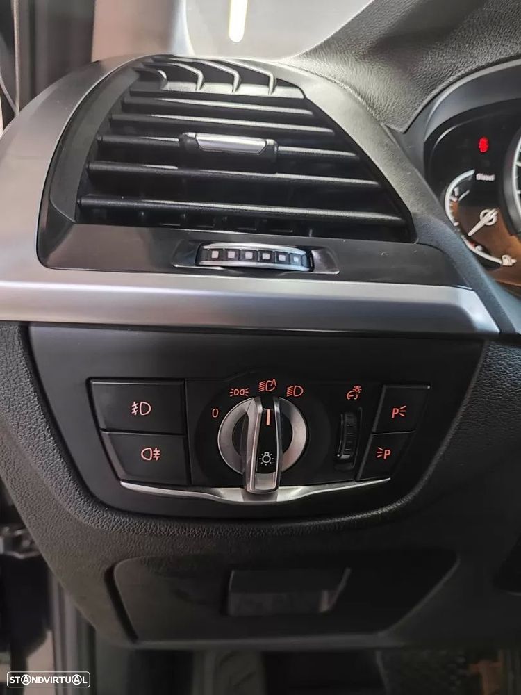 BMW X4 20 d xDrive XLine Auto - 24