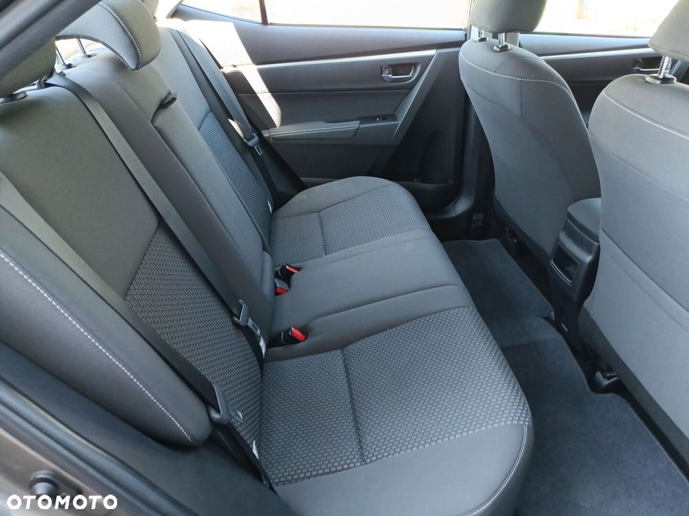 Toyota Corolla 1.6 Premium EU6 - 13