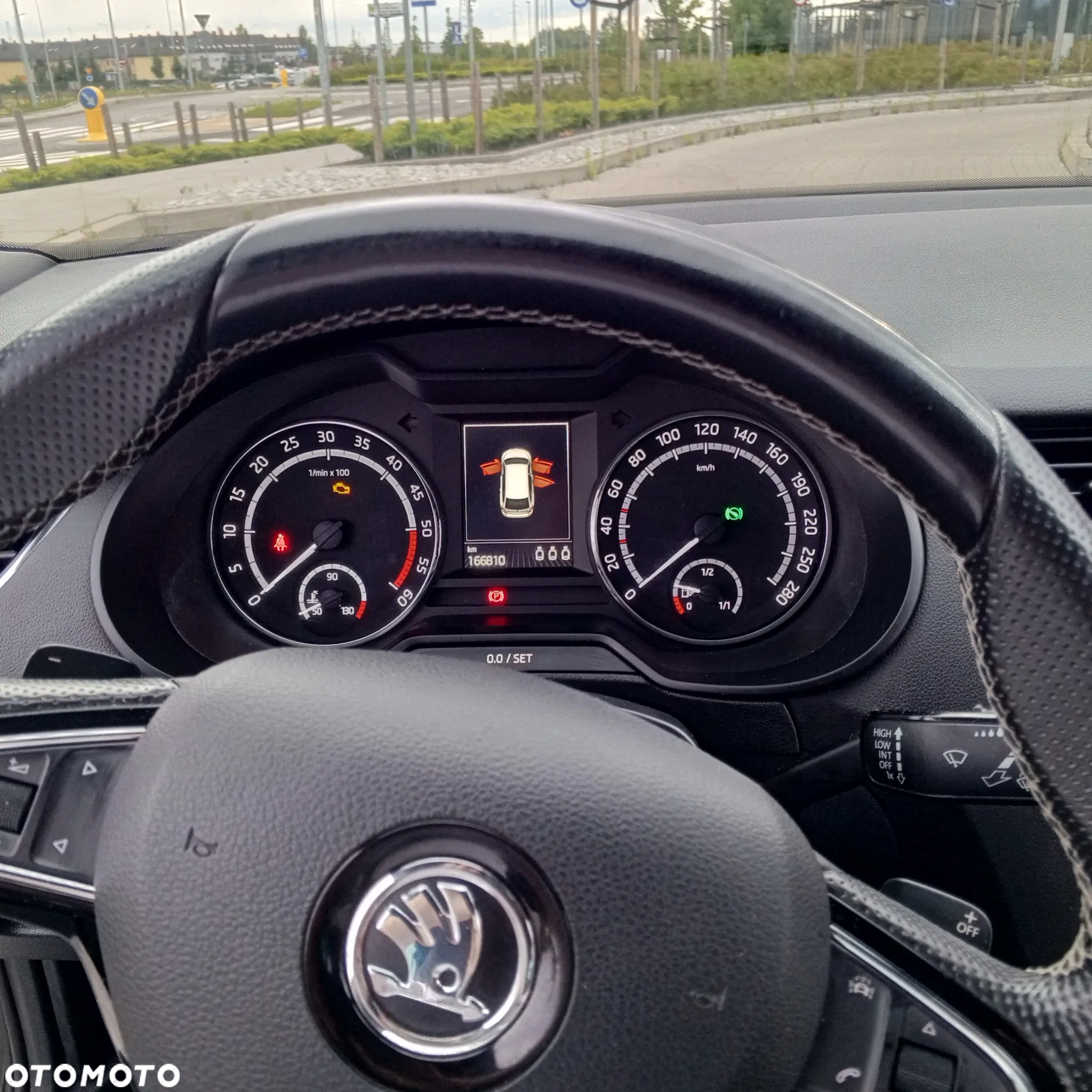 Skoda Octavia 2.0 TDI RS DSG - 2