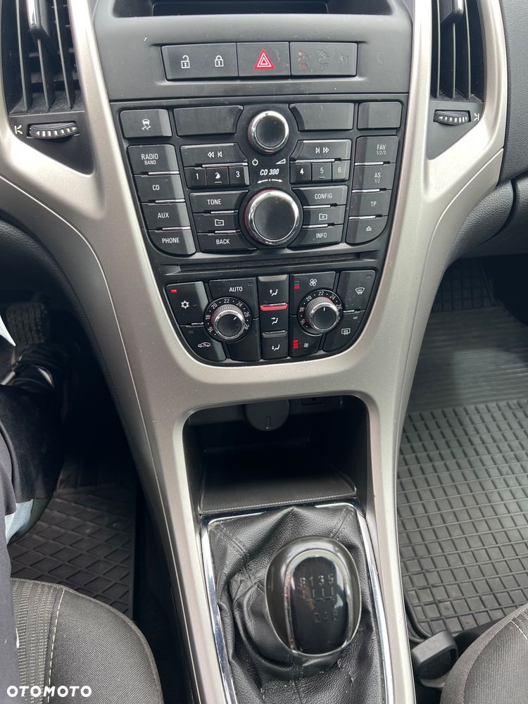 Opel Astra 1.7 CDTI - 10