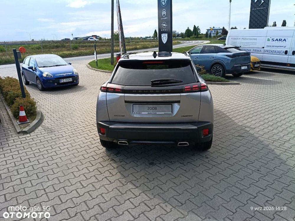 Peugeot 2008 - 7