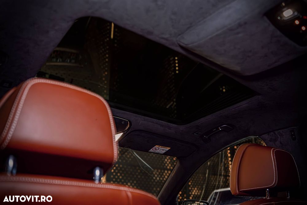 BMW Seria 7 740i - 38