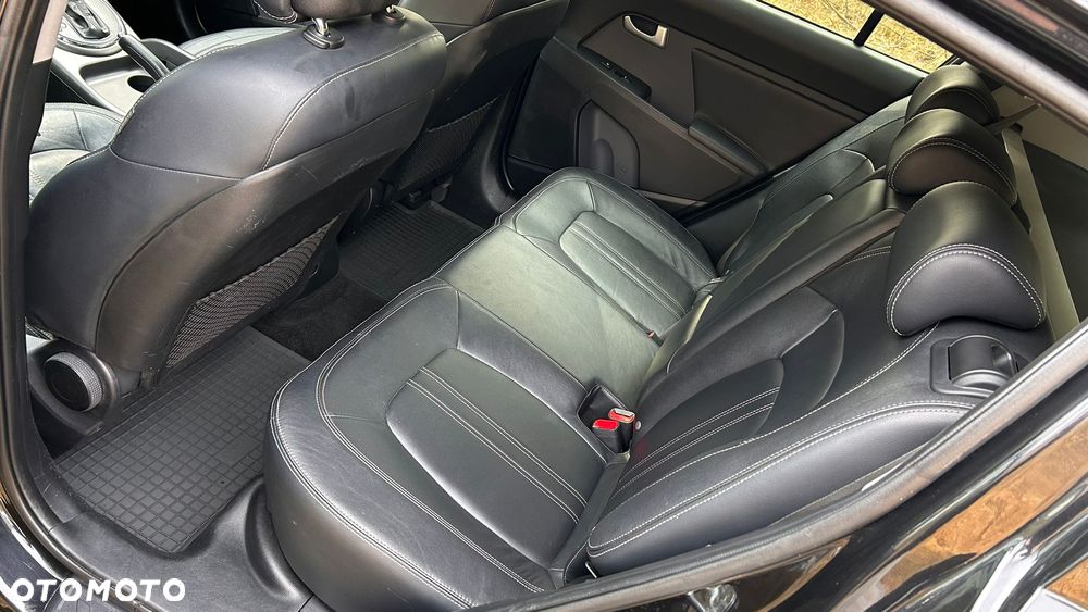 Kia Sportage 2.0 XL 2WD - 16