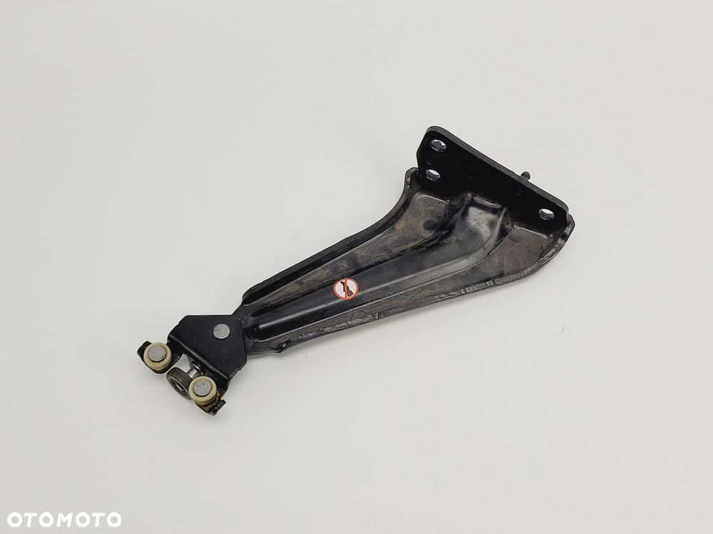 PROWADNICA DRZWI PRZESUWNYCH DOLNA OPEL COMBO E 18- 9816964880, #14396 - 4