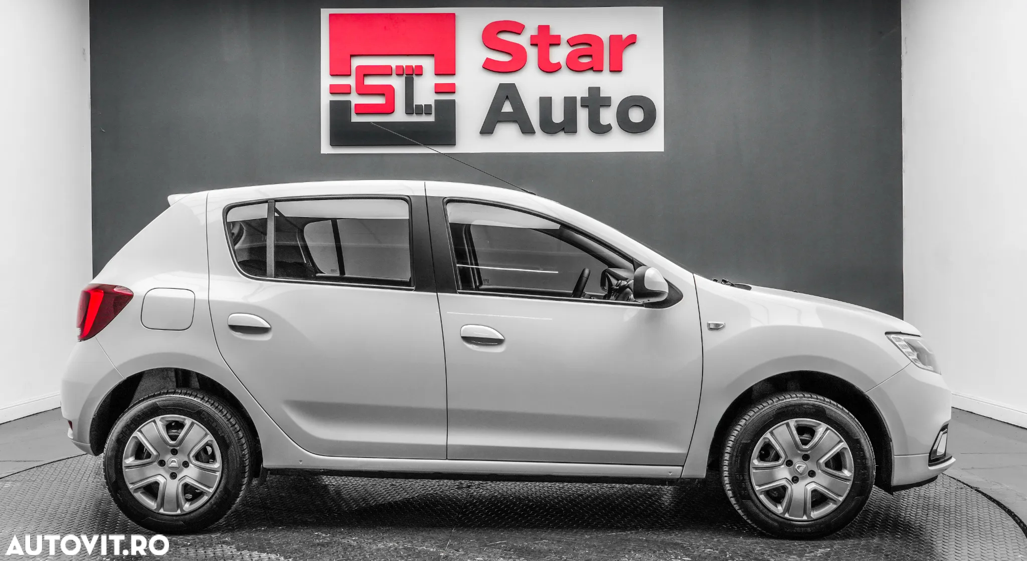 Dacia Sandero 0.9 TCe Laureate - 10
