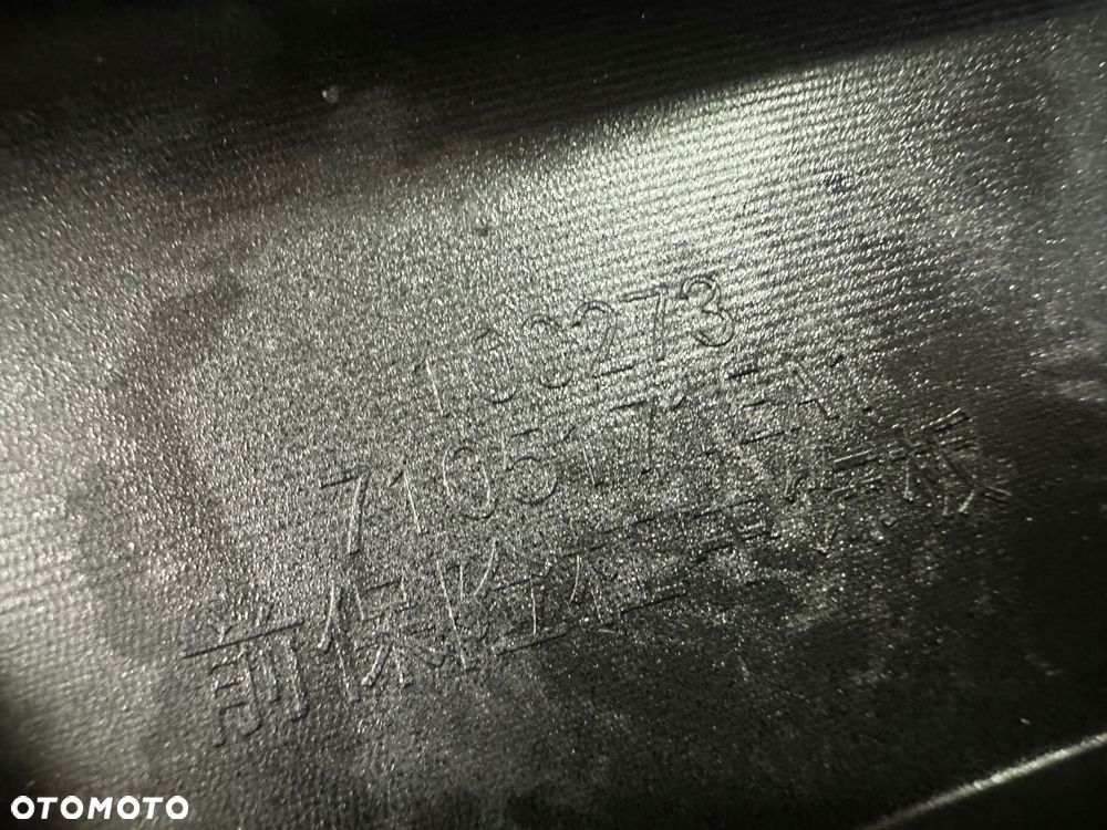 spoiler dokładka zderzaka przód xpeng g9 22- - 12