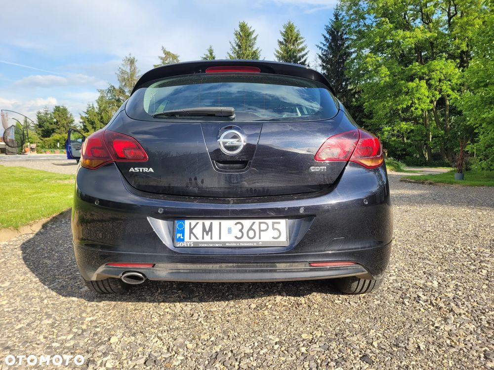 Opel Astra 2.0 CDTI Cosmo - 6