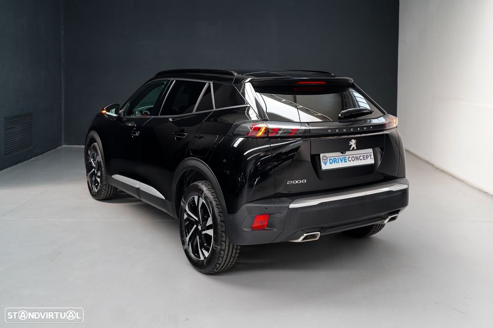 Peugeot 2008 1.2 PureTech Allure EAT8 - 13