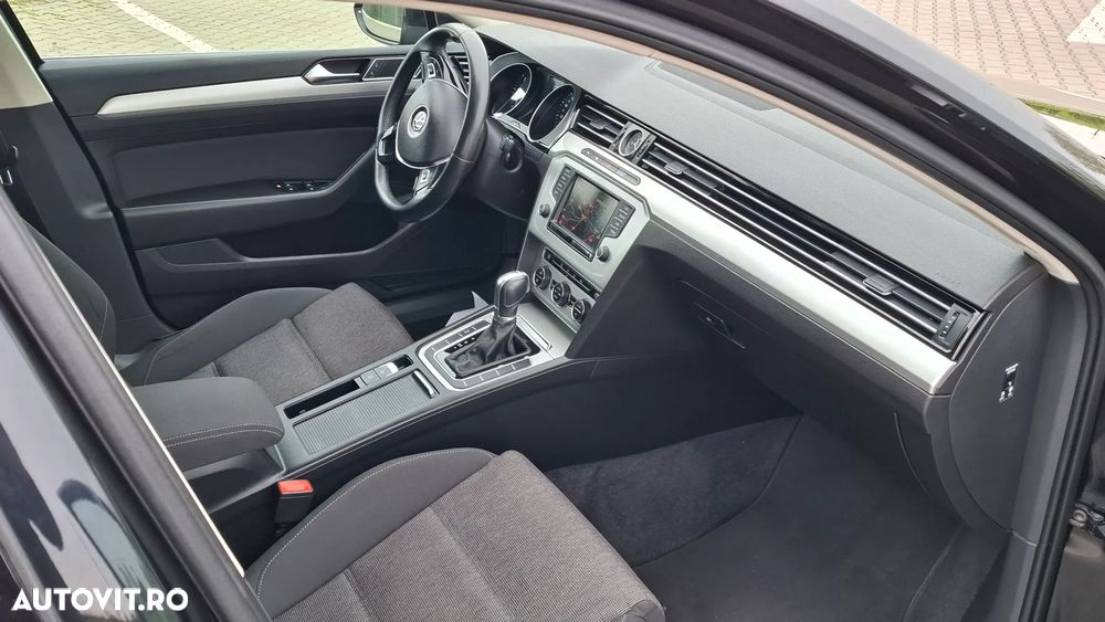 Volkswagen Passat 1.6 TDI (BlueMotion Technology) DSG Comfortline - 36