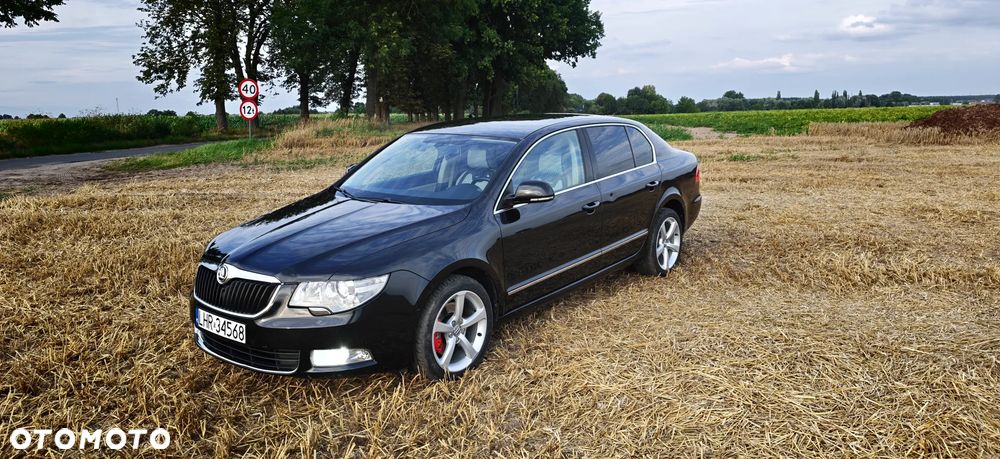 Skoda Superb 1.8 TSI Elegance DSG - 8