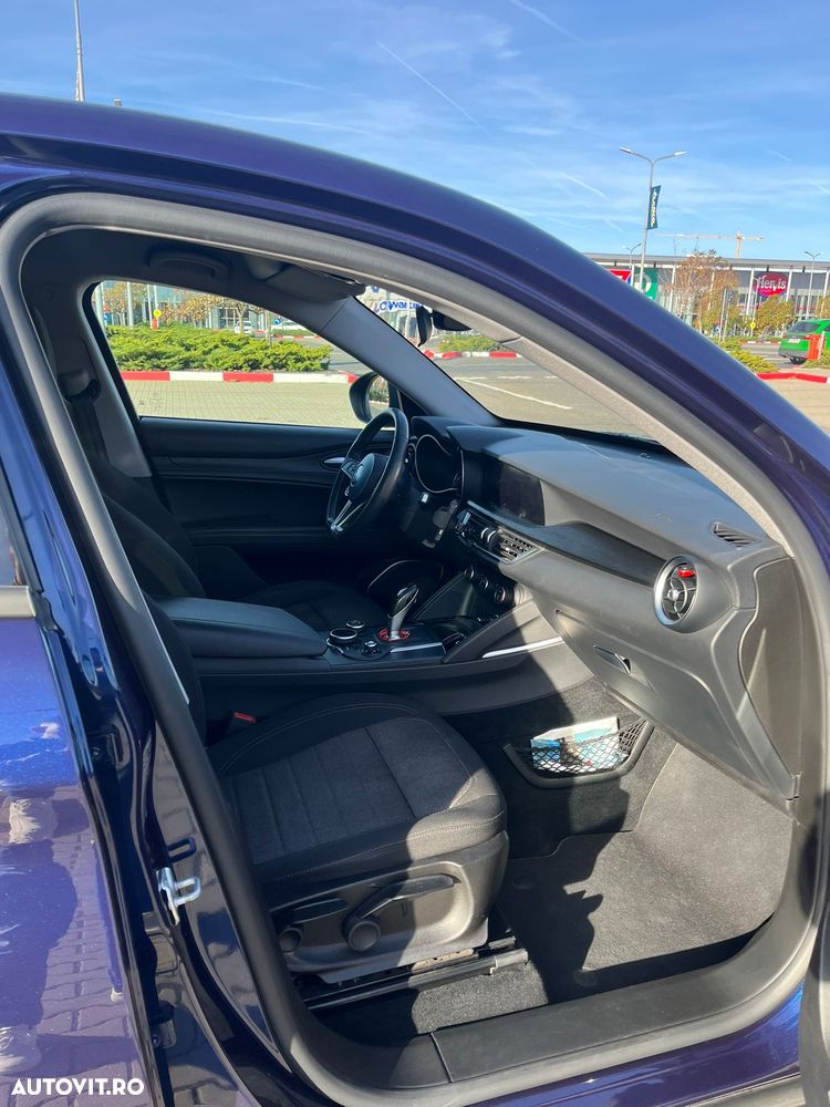 Alfa Romeo Stelvio 2.2 JTDM - 8