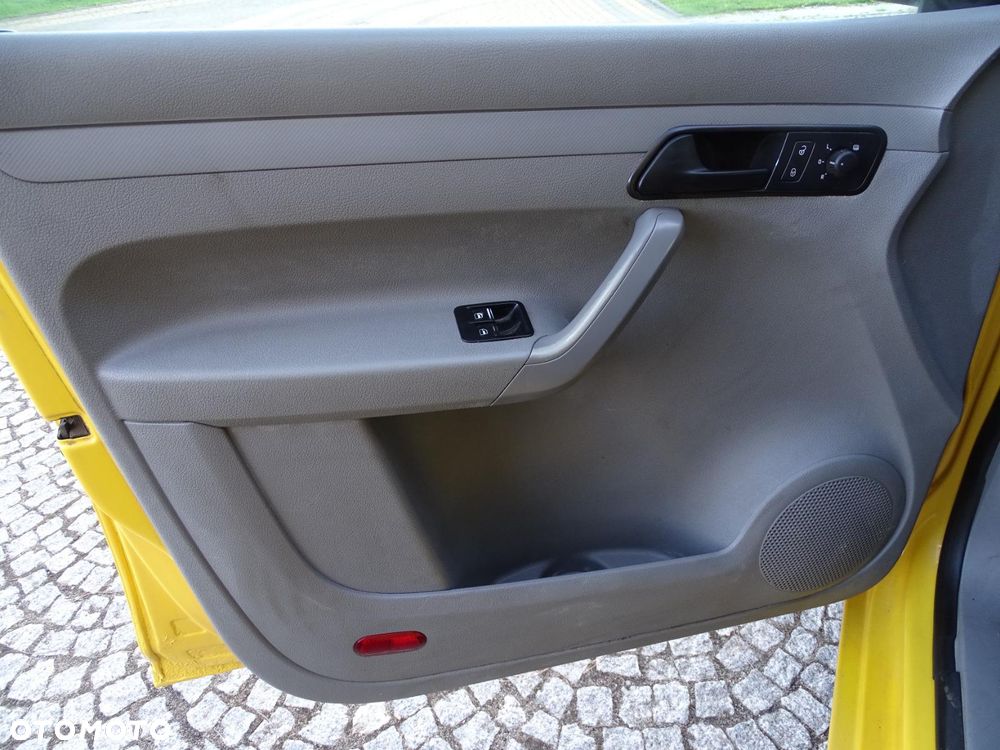 Volkswagen Caddy Life - 9