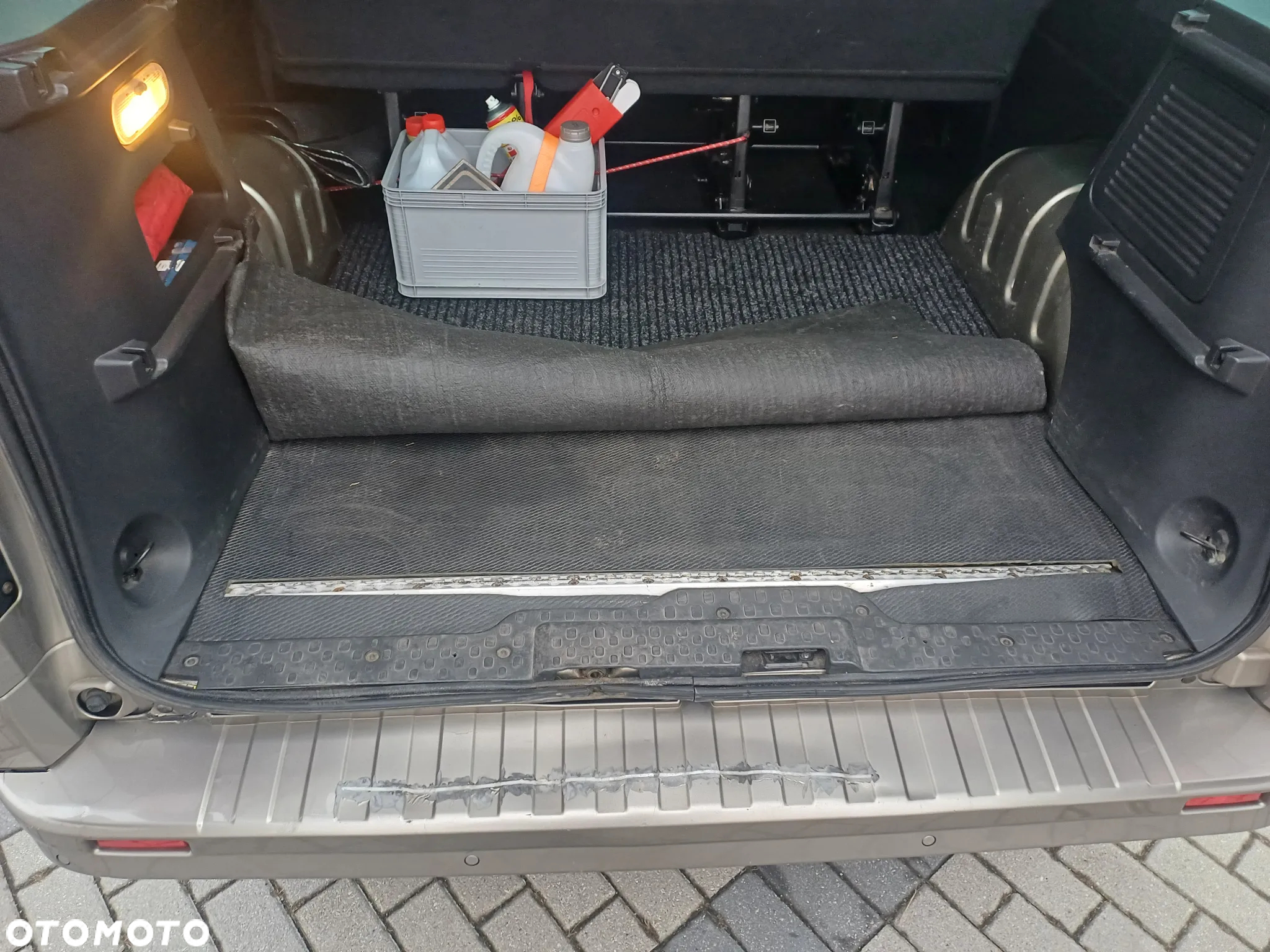 Opel Vivaro - 13