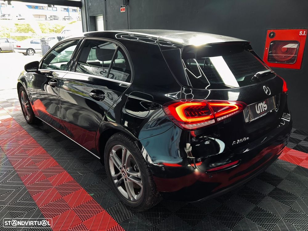 Mercedes-Benz A 250 e Progressive - 6