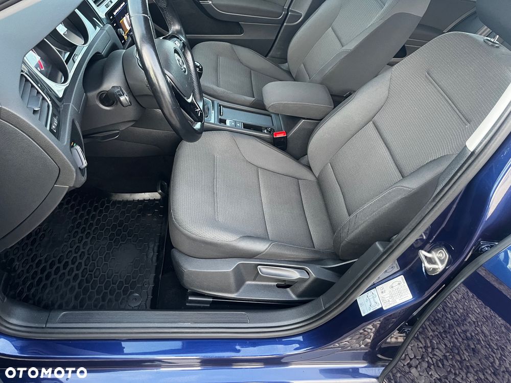 Volkswagen Golf 1.5 TSI BMT Trendline - 19