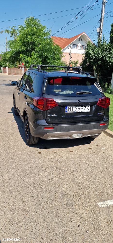 Suzuki Vitara 1.4 Boosterjet AllGrip MHEV Spirit - 4