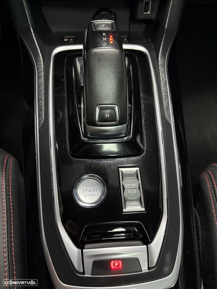 Peugeot 308 PureTech 130 EAT8 GT - 15