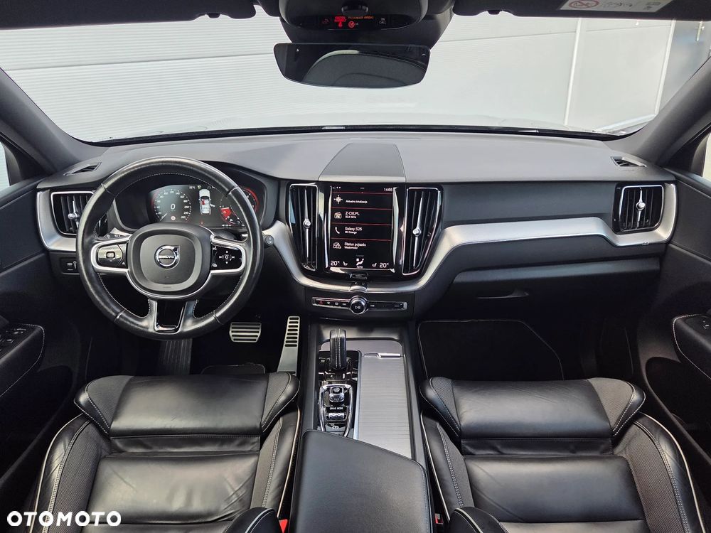 Volvo XC 60 B4 D AWD Geartronic RDesign - 29