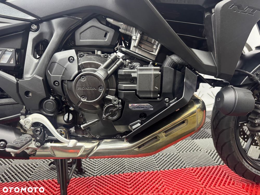 Honda NT - 33