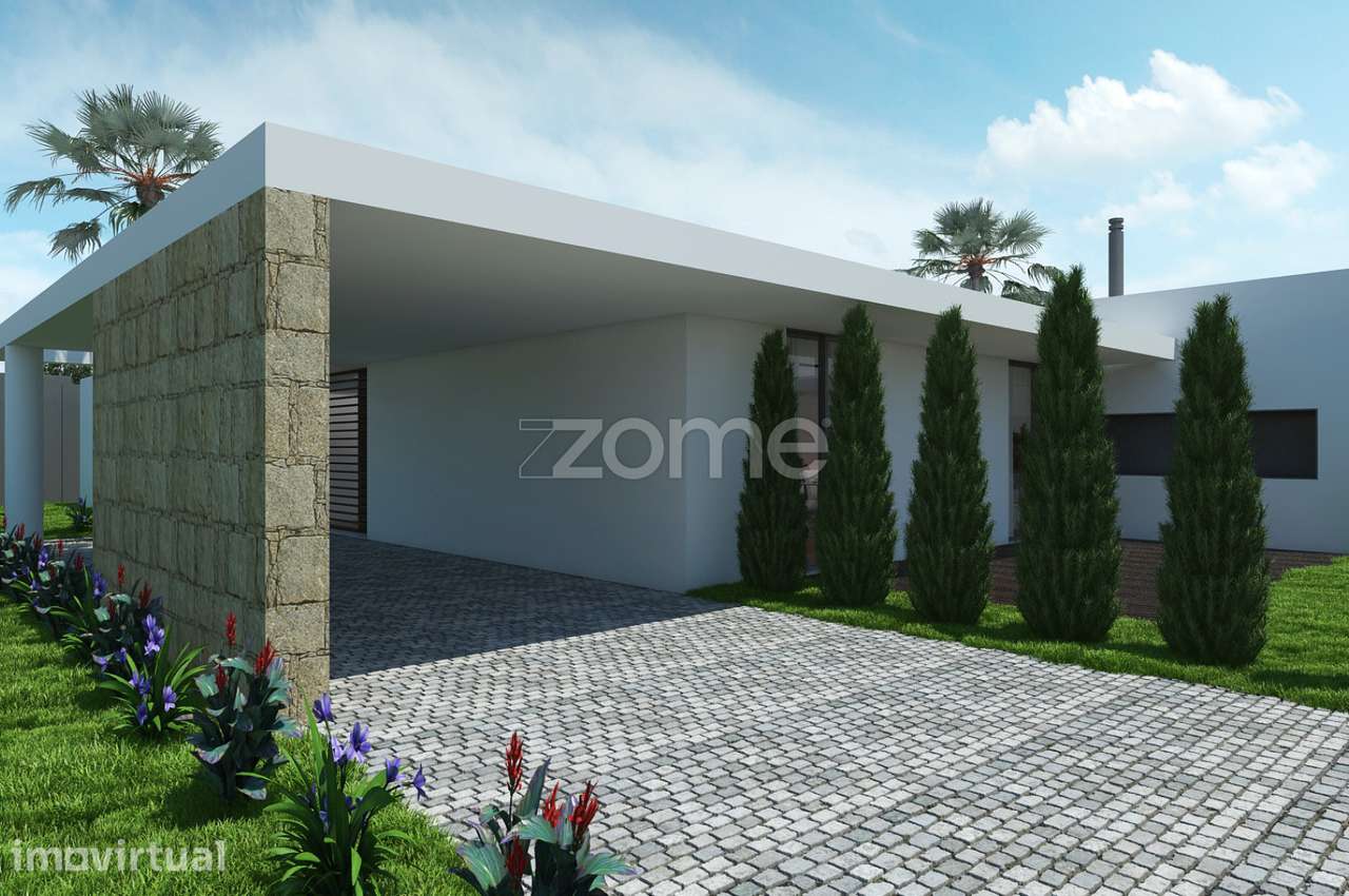Moradia T3 +1 Térrea c/Piscina, lote com 611 m2, Água Longa, Stº Ti... - Grande imagem: 2/30