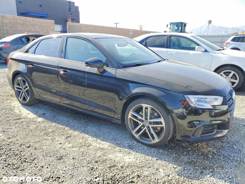 Audi A3 Limousine 2.0 TFSI quattro S tronic sport - 2