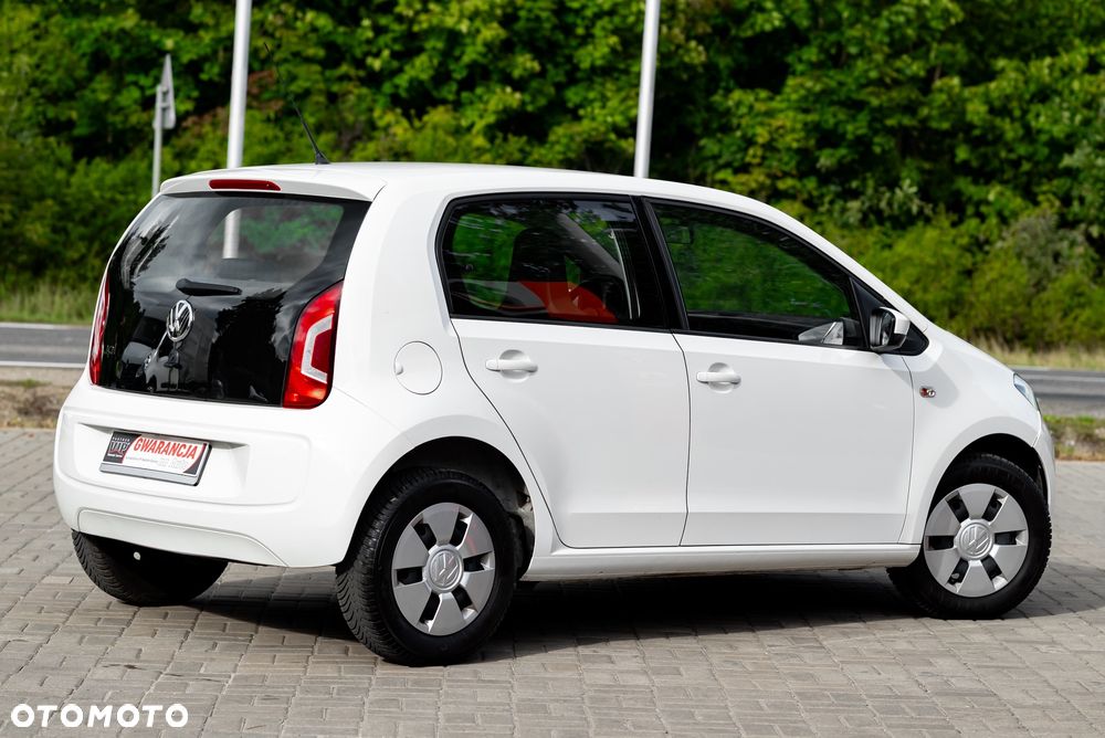 Volkswagen up! 1.0 high - 12
