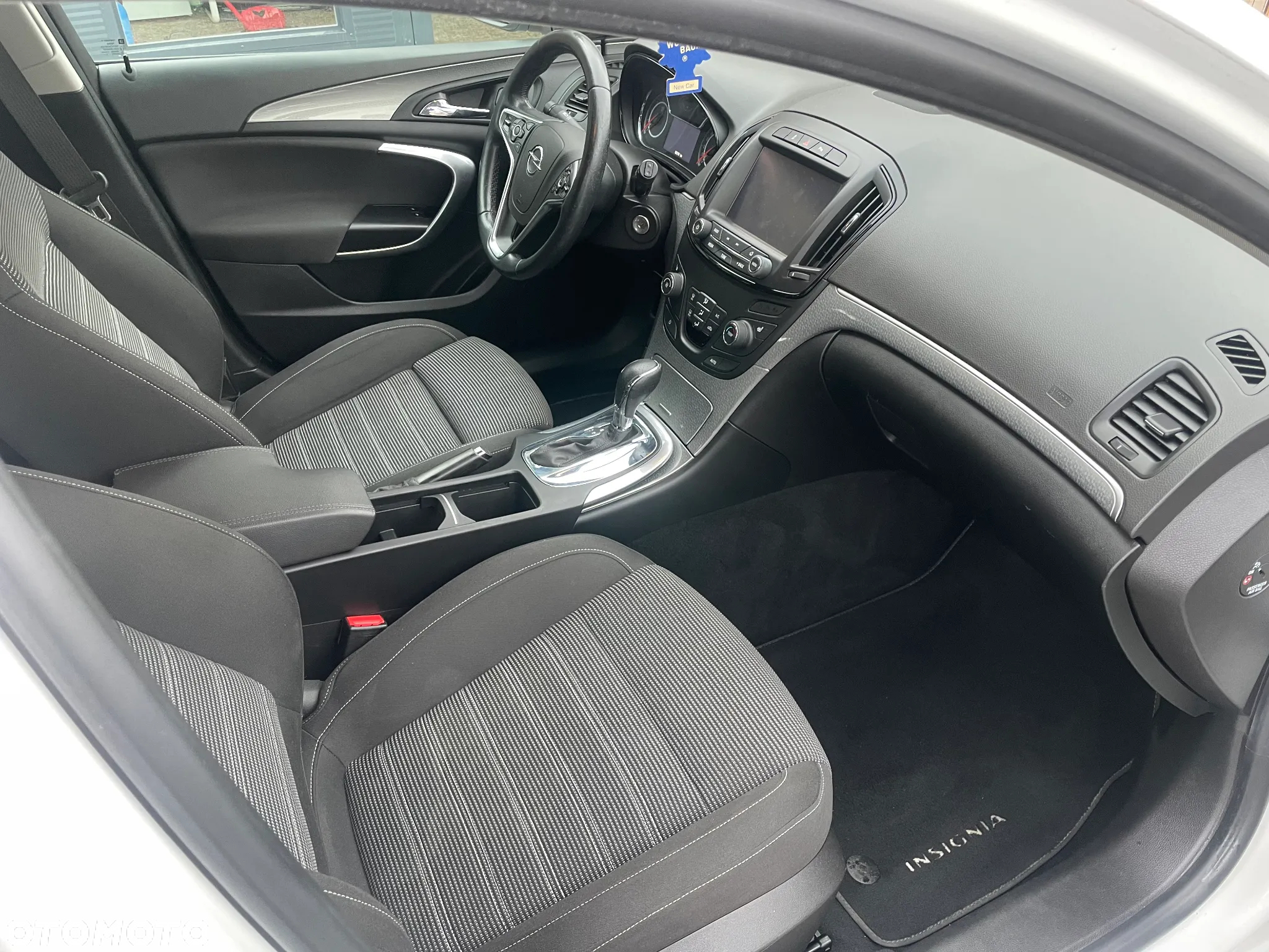 Opel Insignia - 7