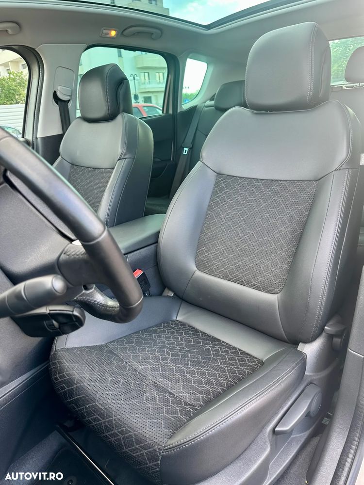 Peugeot 3008 - 5