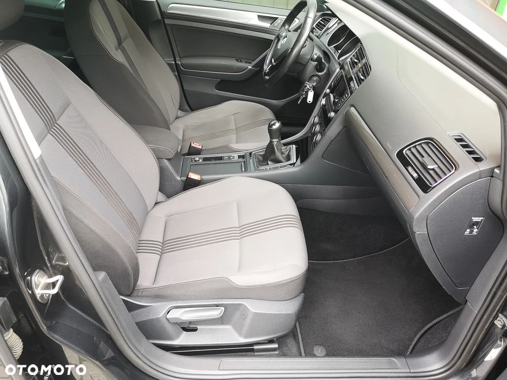 Volkswagen Golf 1.2 TSI BlueMotion Technology Allstar - 30