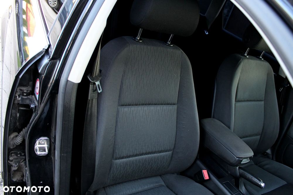 Audi A4 Avant 1.8 T - 13