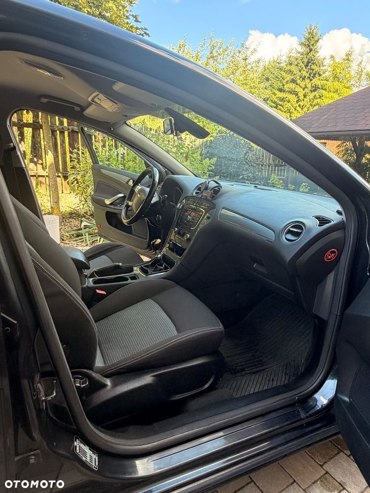 Ford Mondeo 1.6 T Trend - 13