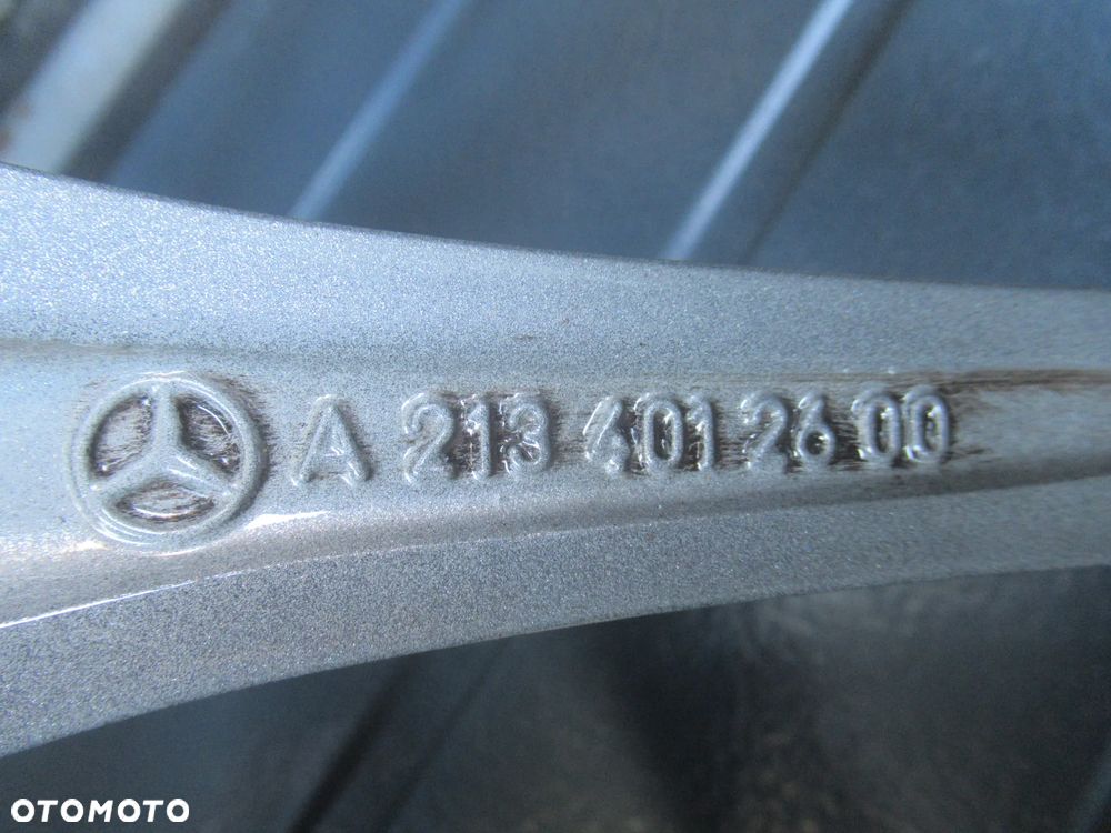 FELGI ALUMINIOWE OPONY MERCEDES E-KLASA W212 AMG 9.5Jx19H2 ET52 ET25 A2134014600 A2134012600 265/40/R19 - 21