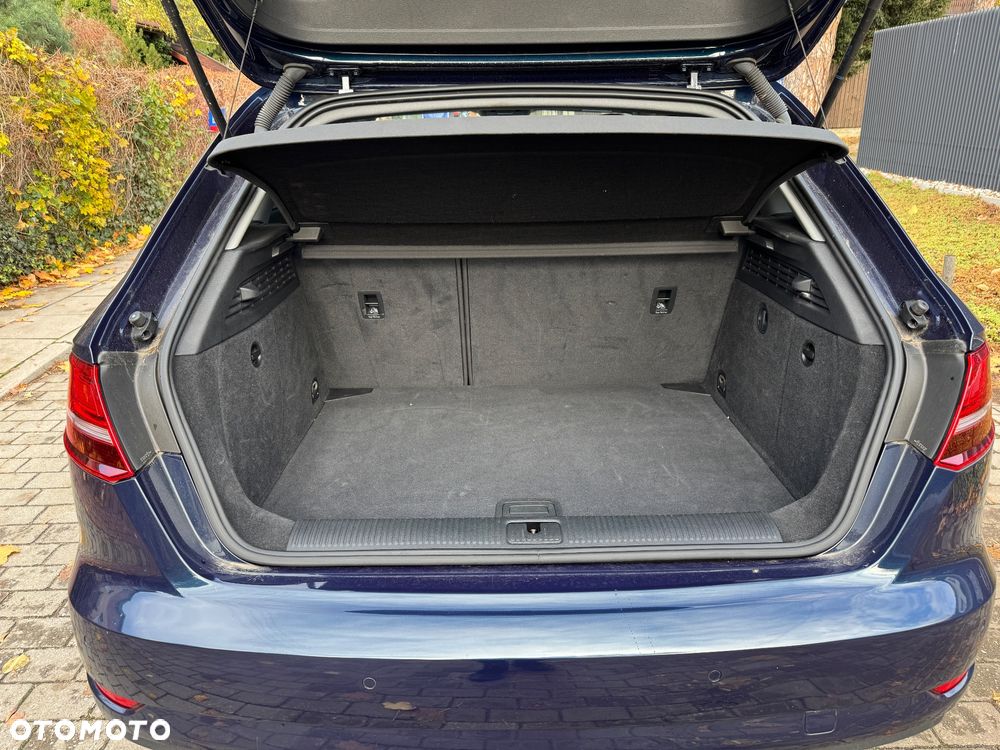 Audi A3 Sportback 1.6 TDI S tronic - 21