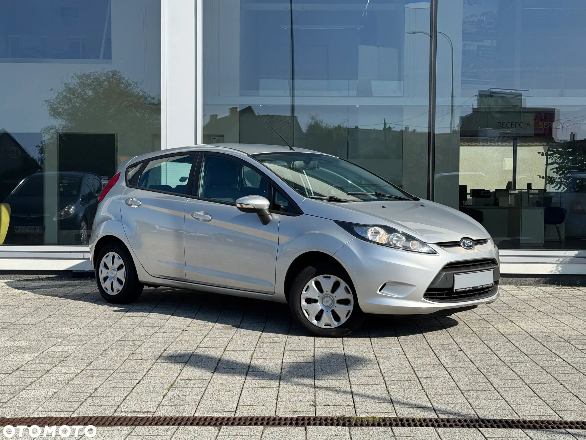 Ford Fiesta 1.25 Ambiente EU5 - 1