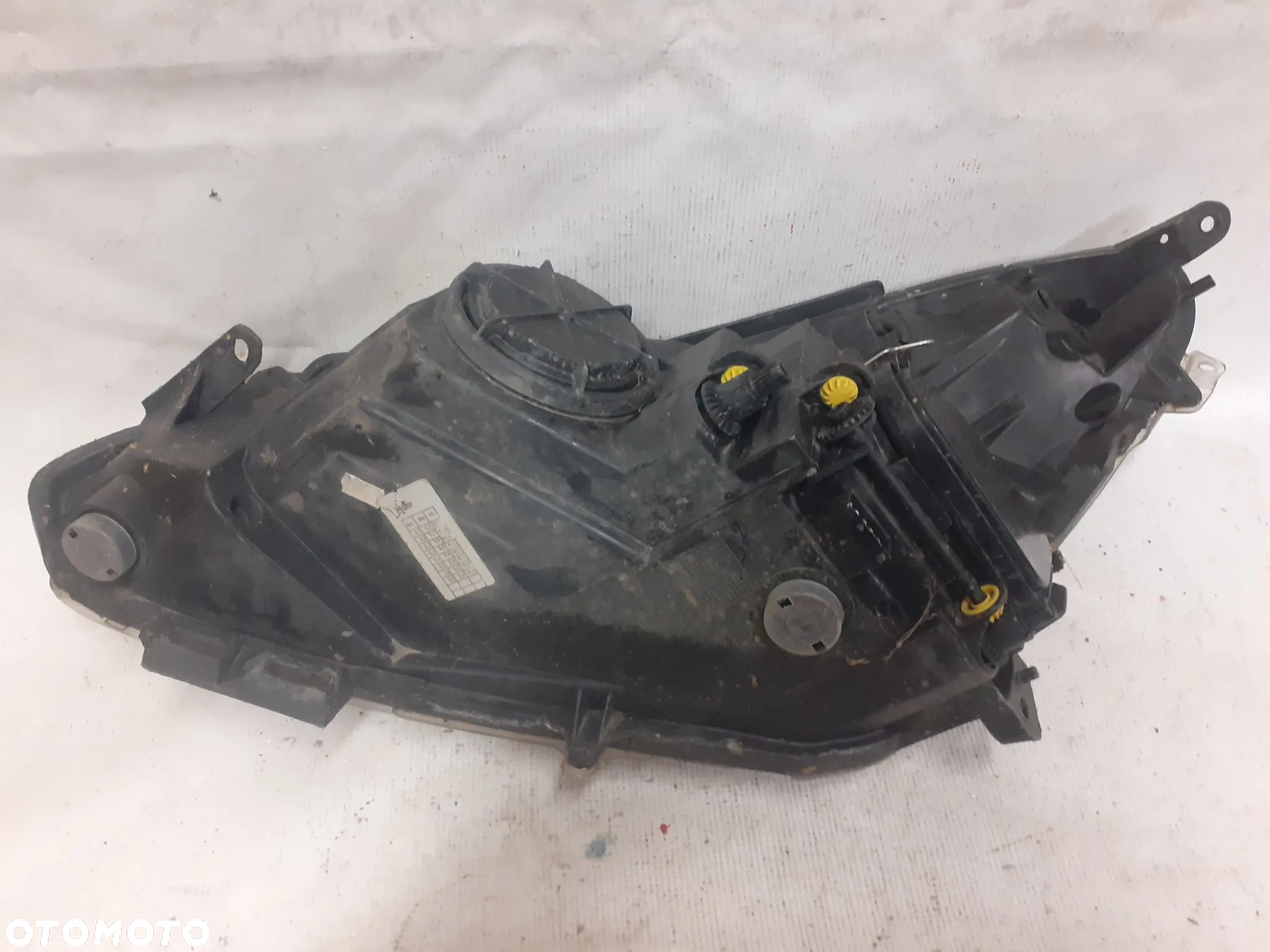 .   PRZOD PRZEDNIA LAMPA PRAWA OPEL CORSA D - 7
