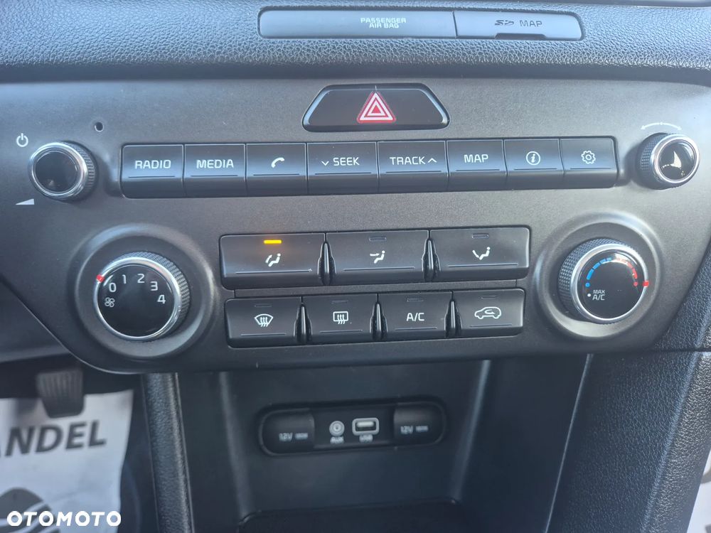 Kia Sportage 1.6 GDI 2WD VISION - 24